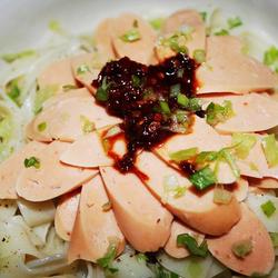 香辣火腿干拌面的做法[图]