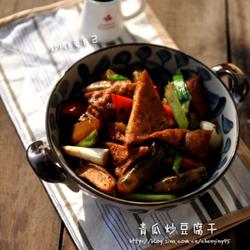 青瓜炒豆腐干的做法[图]