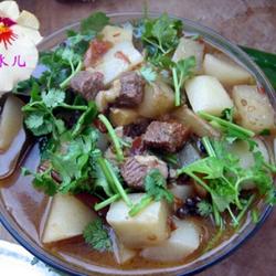 牛肉炖萝卜的做法[图]
