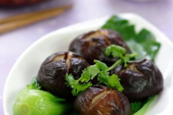 原汁原味卤香菇