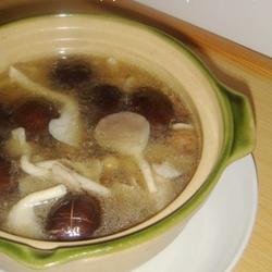 鸡汁蘑菇汤的做法[图]