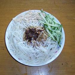 麻辣鸡丝凉面的做法[图]