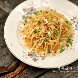 秘制酸辣土豆丝的做法[图]
