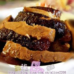 芋头扣肉的做法[图]