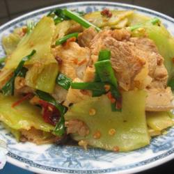 鲜嫩碧玉五花肉的做法[图]