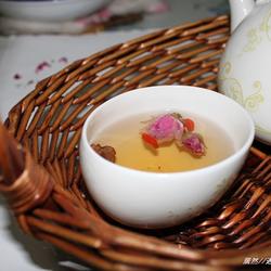 红枣枸杞玫瑰花茶的做法[图]