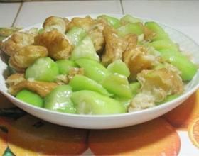 丝瓜炒油条[图]