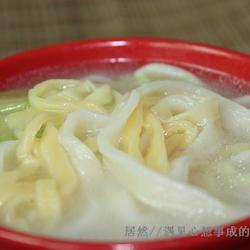 双色手擀面的做法[图]