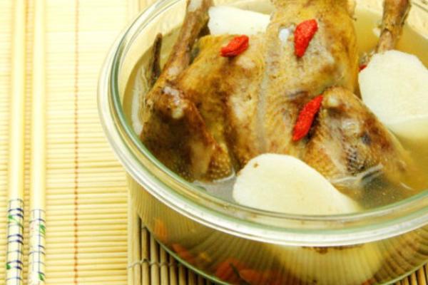 山药鸽子汤