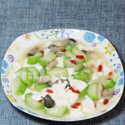 丝瓜烩豆腐的做法[图]