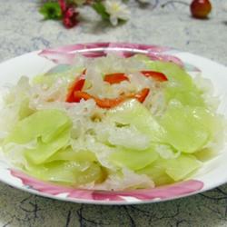 莴笋炒银耳的做法[图]