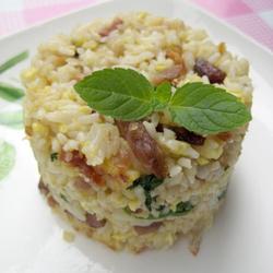 瑶柱虾干菜脯香叶饭的做法[图]