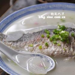 鲫鱼萝卜汤的做法[图]