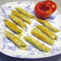 馄饨皮鱼卷的做法[图]