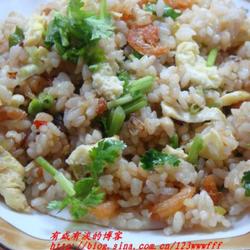 虾酱蛋炒饭的做法[图]