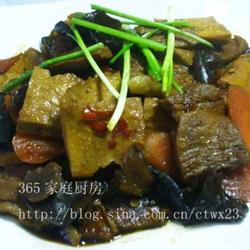 回锅肉片炒豆干的做法[图]