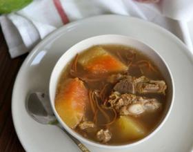 虫草花木瓜排骨汤