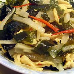 海带萝卜炒鸡柳的做法[图]