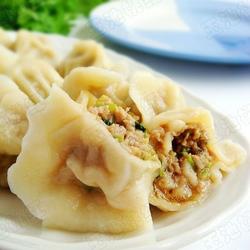 大肉芹菜莲藕饺子的做法[图]
