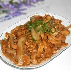 洋葱炒鸡肉的做法[图]