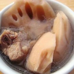 排骨莲藕汤的做法[图]