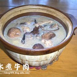 砂锅杂菇炖笋鸡的做法[图]