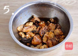 电压力锅无水炖鸡的做法图解5