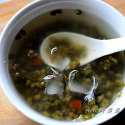 冰镇绿豆汤的做法[图]