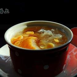 南北杏银耳雪梨羹的做法[图]