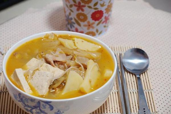 五花肉泡菜汤的花样做法