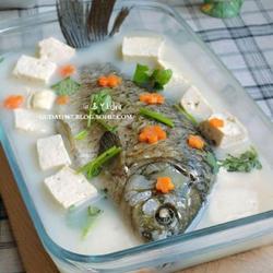 鲫鱼豆腐汤的做法[图]