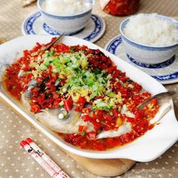 剁椒鱼头的做法[图]