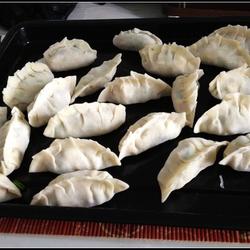 肚子里有秘密的素馅水饺的做法[图]