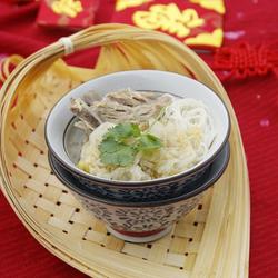 酸菜炖粉条的做法[图]