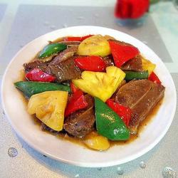 菠萝黑椒牛仔骨的做法[图]