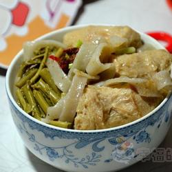 素肉粒煮荞麦豆皮的做法[图]