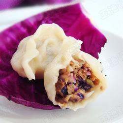 紫甘蓝大肉饺子的做法[图]