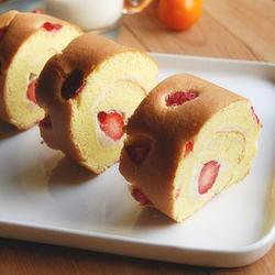 草莓舒芙蕾蛋糕卷的做法[图]