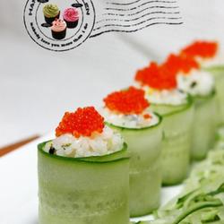 鱼籽青瓜寿司的做法[图]