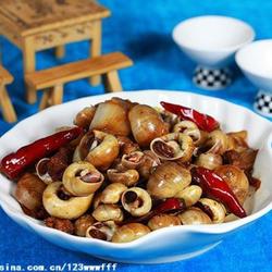 铁锅辣炒小蜗牛的做法[图]