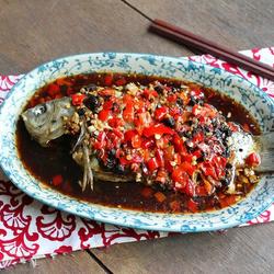 蒜米豆豉剁椒鱼的做法[图]