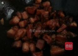 红烧肉炖土豆的做法图解3