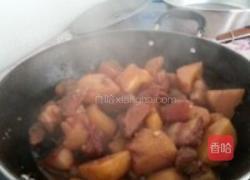 红烧肉炖土豆的做法图解6