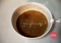 木耳腐竹炒虾仁的做法图解4