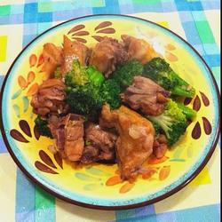 西兰花鸡块的做法[图]