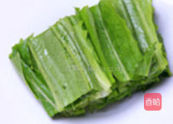 杏仁黑芝麻油麦菜的做法图解1