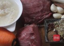 牛肉胡萝卜的做法图解1