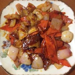 胡萝卜洋葱回锅肉的做法[图]