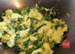 香菜炒笨鸡蛋的做法图解7
