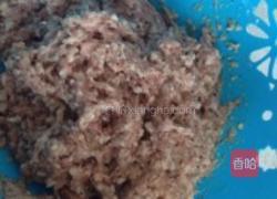 藕丁香菇肉丸汤的做法图解1